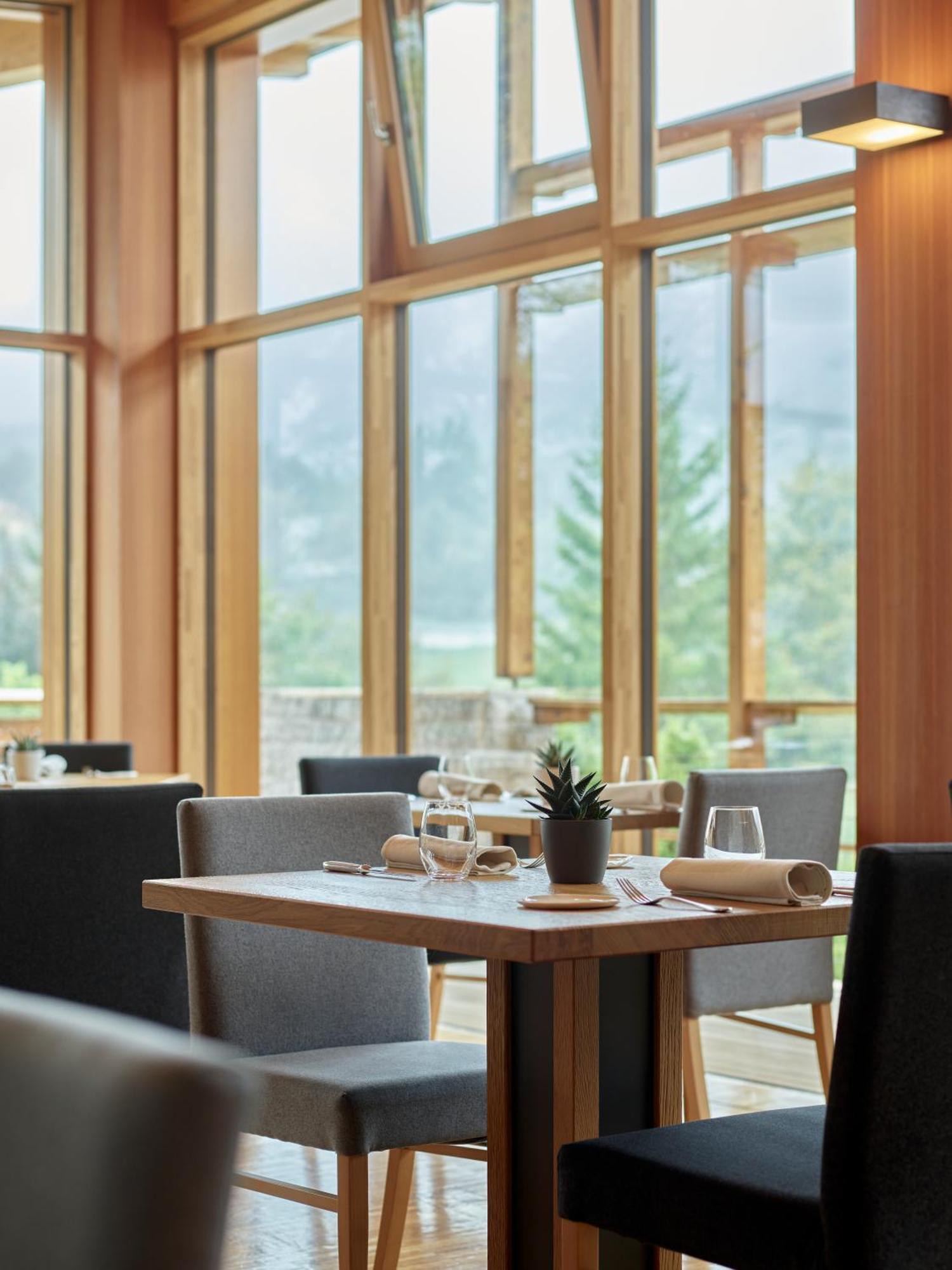 Corona Dolomites Hotel Андало Экстерьер фото